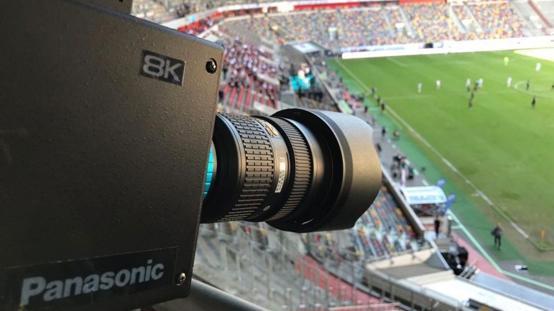 Futbolseverler ekran başına! Dev maçlar şifresiz yayınlanacak