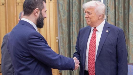 Beyaz Saray, Trumpın Suriyeye yaptırımları kaldıracağını açıkladı
