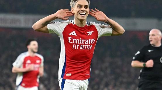 Arsenalli yıldız Trossarddan Fenerbahçe için flaş hamle