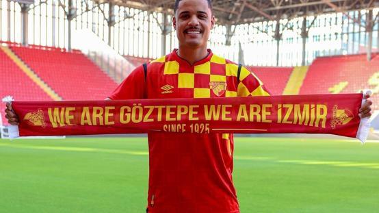 Göztepenin yeni transferi korkuttu! Apar topar hastaneye kaldırıldı