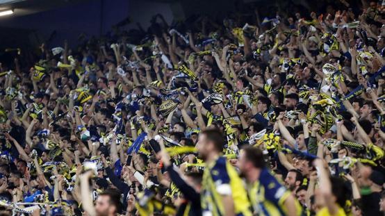 İtalyanlar Fenerbahçenin istediği yıldızı açıkladı! Özel jeti bile hazır