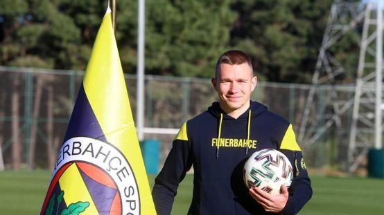 Eski Fenerbahçeli Attila Szalai Türkiyeye geri dönüyor