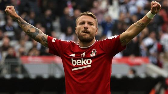 Beşiktaştan ayrılan Ciro Immobile İtalyaya geri döndü