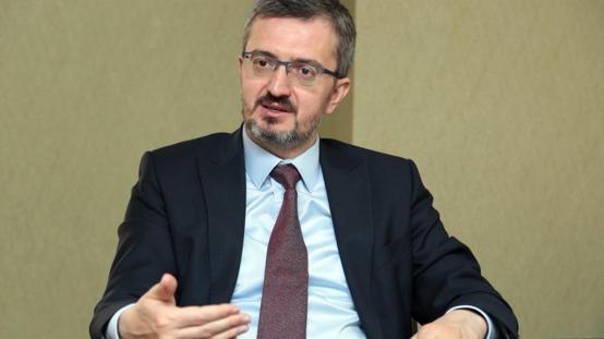 Burhanettin Duran kimdir?