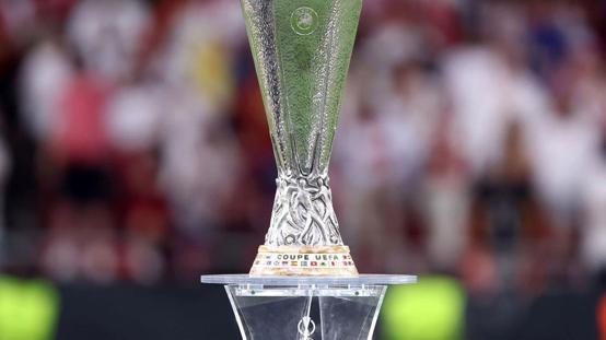 Crystal Palace, UEFA Avrupa Liginden çıkarılıp Konferans Ligine gönderildi