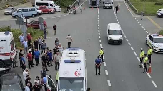 Rizede feci kaza! 1 ölü, 8 yaralı
