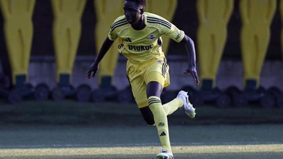 Fenerbahçenin Yeni Transferi Abdou Aziz Fallın Portekiz kampına gidememe sebebi belli oldu