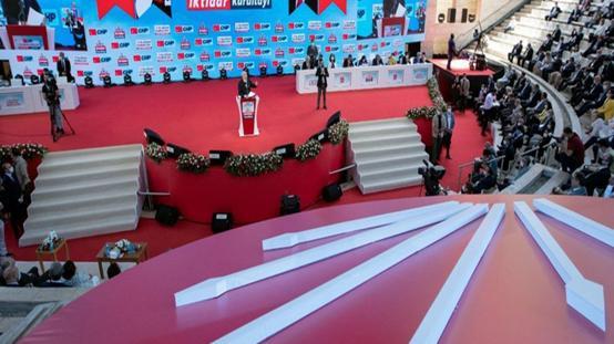 CHPde kurultay süreci başladı
