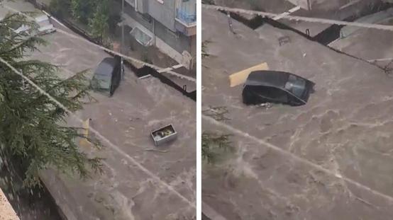 Ankarada yağış kabusu! Sular bir aracı böyle sürükledi