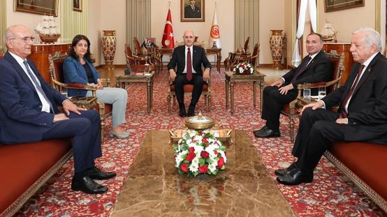 Komisyon için ilk adım! Kurtulmuş, Meclis Başkanvekilleri ile bir araya geldi