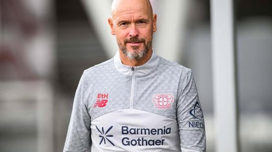 Erik Ten Hag yeni takımıyla çıktığı ilk maçta bozguna uğradı