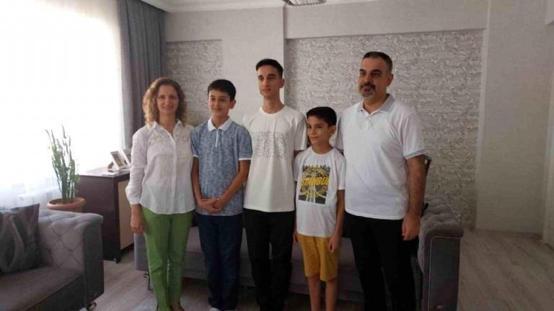 YKS birincisi başarısının sırrını tek cümleyle özetledi! Aynı aileden 2 şampiyon çıktı