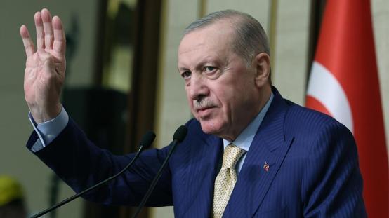 AK Partiden Cumhurbaşkanı Erdoğana doğumgünü sürprizi