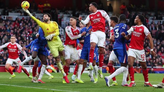 Şampiyonluk yarışı alev alev! Arsenal-Chelsea maçında 3 gol