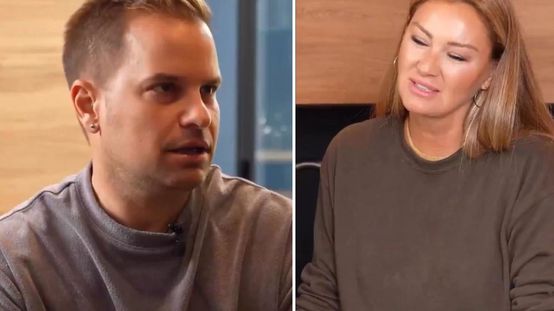 Pınar Altuğa eşinin yanında açıkça soruldu: Müstehcen sahnede oynar mısın?