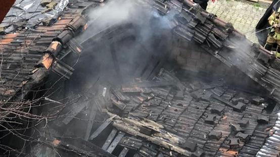 Kağıthanede yangın: 1 kişi hayatını kaybetti