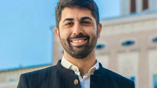 Almanyada tarihi zafer: Hristiyanların kalesine Elbistanlı belediye başkanı