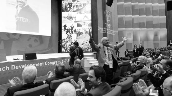 A Milli Takımın eski antrenörlerinden Çetin Güler hayatını kaybetti