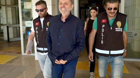 Ahmet Arasın danışmanının attığı taciz mesajları ortaya çıktı