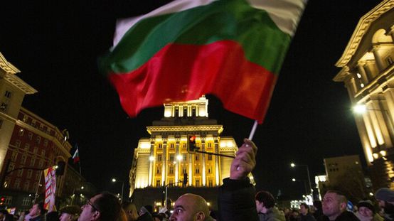 Bulgaristanda sandıktan ezici zafer çıktı! En çok Putin sevinecek