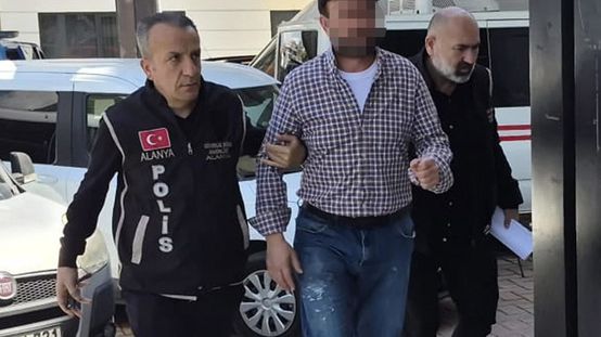 Cumhurbaşkanına hakaretten tutuklandı