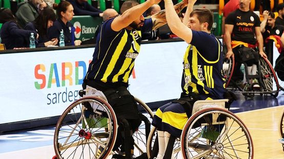 Galatasarayı yenen Fenerbahçe İstanbul Jet, Avrupa şampiyonu