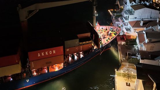 İstanbul Boğazında facianın eşiğinden dönüldü