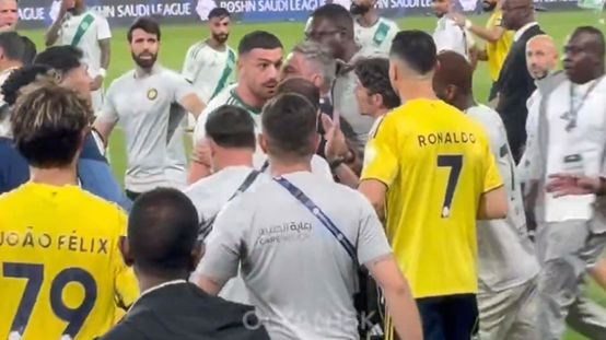 Eski dostlar düşman oldu: Merihin gözü Ronaldoyu bile görmedi