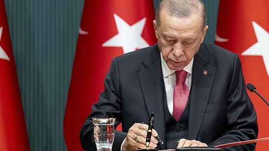 TÜİK Başkanı Erhan Çetinkaya görevden alındı