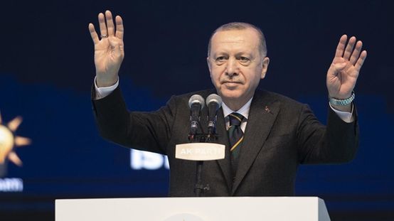AK Partide Adana, Diyarbakır, Giresun ve Siirt il başkanları görevden alındı