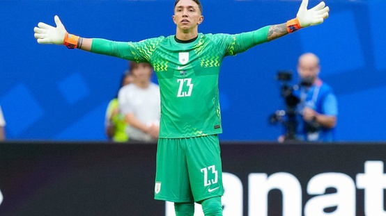 Muslera Dünya Kupasında kötü anlamda tarihe geçti