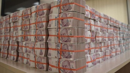 İlk iki sırada abi-kardeş var! İşte Türkiyenin en çok vergi veren isimleri