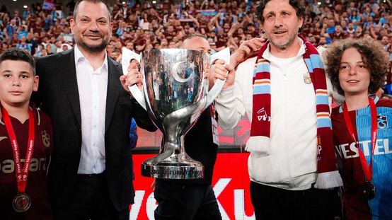 Trabzonspor teknik direktörü Fatih Tekke görevinden istifa etti