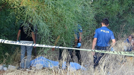 Antalya Kepezde ağaçlık alanda doğum gününde bir kişi başından vurulmuş halde ölü bulundu
