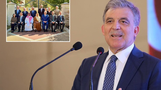 Abdullah Gül İngiltereden mesaj verdi! Yorumları kapatması dikkat çekti
