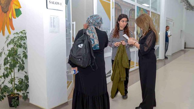 E-KPSS adaylarına hem prova hem moral desteği