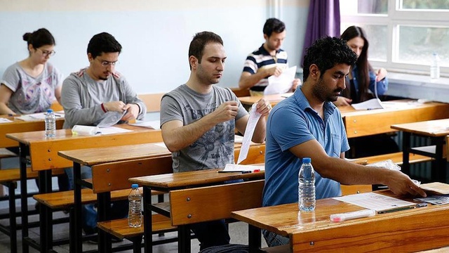 KPSS Ön Lisans sınav yerleri için bekleyiş sürüyor