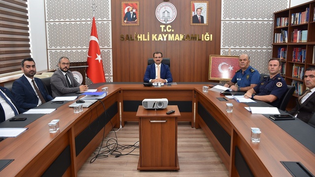 Salihli'de 4 Ekim KPSS Ön Lisans sınavının güvenliği için toplantı düzenlendi