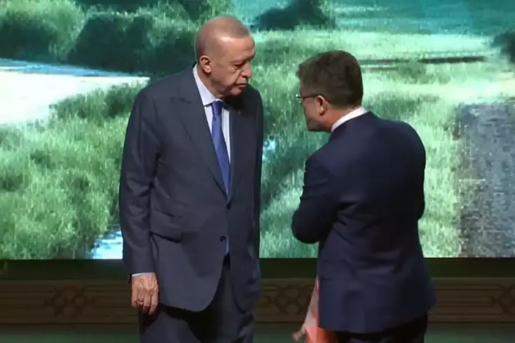 Cumhurbaşkanı Erdoğan, Bakan Yumaklı’nın Yörük poşusu takma teklifini reddetti