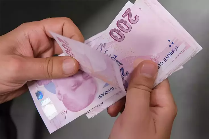 Memur ve emeklilerin maaş zammını etkileyecek enflasyon verileri açıklanacak