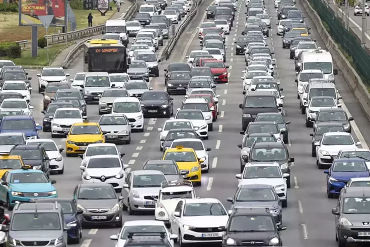 Ulaşımda bayram tedbirleri Kamyon ve tankerler trafiğe çıkamayacak