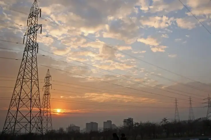 İran’da enerji krizi Hükümet 160 kurumun elektriğini kesti