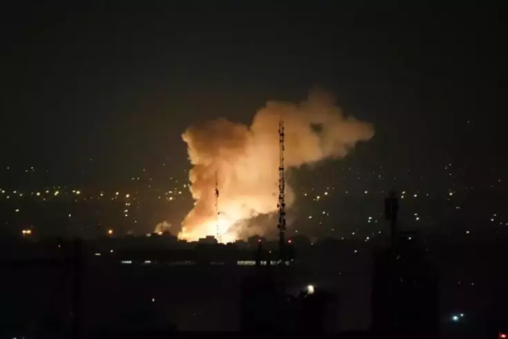 İran’ın başkenti Tahran’da yeniden patlama sesleri duyuluyor