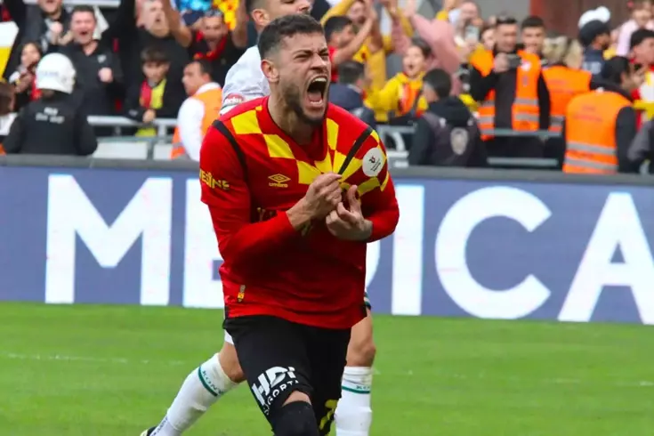Leipzig, Ajax, Feyenoord ve Roma’dan sonra Romulo’ya dev bir talip daha