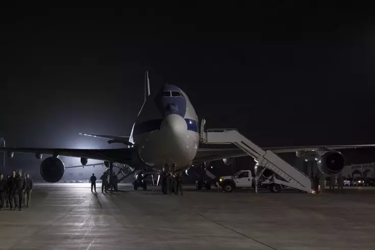 Dünya diken üstünde ’Kıyamet uçağı’ gizlice havalandı
