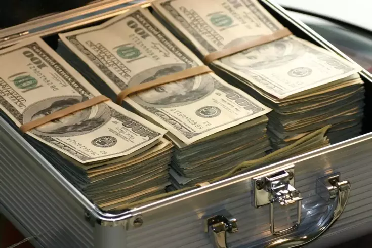 Dünya spor tarihinin en büyük satışı gerçekleşti Tam 10 milyar dolar