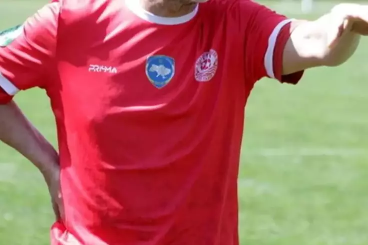 Dünyanın en yaşlı futbolcusu Yaşıtları torun severken o top oynuyor