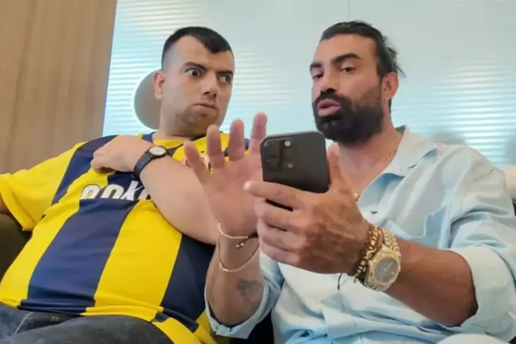 ’Kadıköy Boğası’ Mustafa’ya göz ameliyatı öncesi Levent Mercan ve Volkan Demirel’den destek