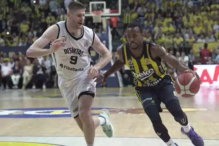 Beşiktaş’ı deviren Fenerbahçe Beko, Türkiye’de tarihe geçerek şampiyonluğa ulaştı