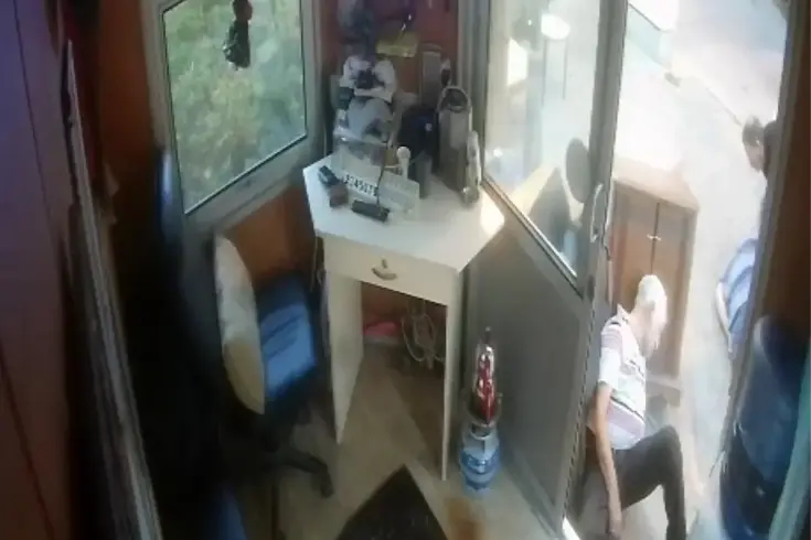Fenalaşan arkadaşına müdahale etti, ikisi de kalp krizinden hayatını kaybetti